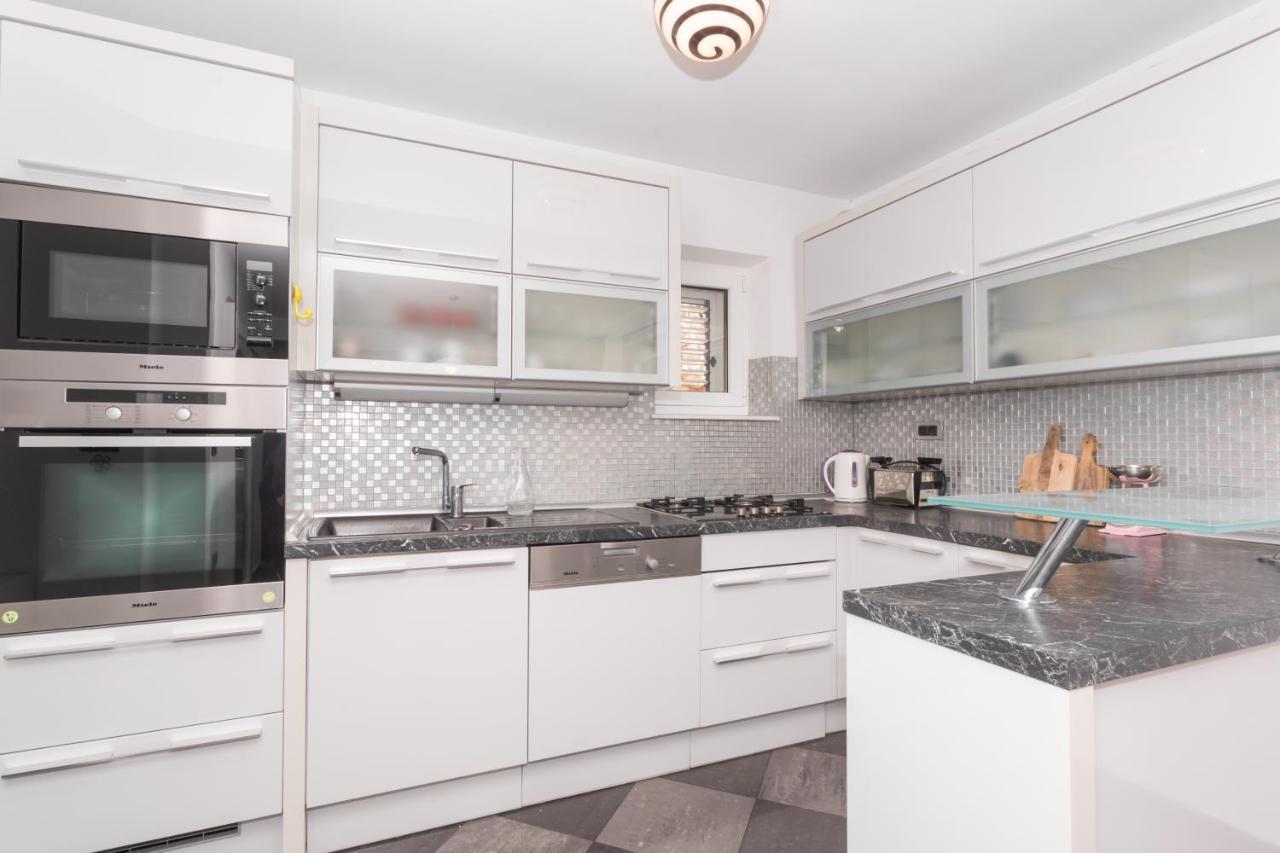 Villa City Center Шибеник Экстерьер фото